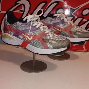 Nike Women's Red and Purple Sneakers